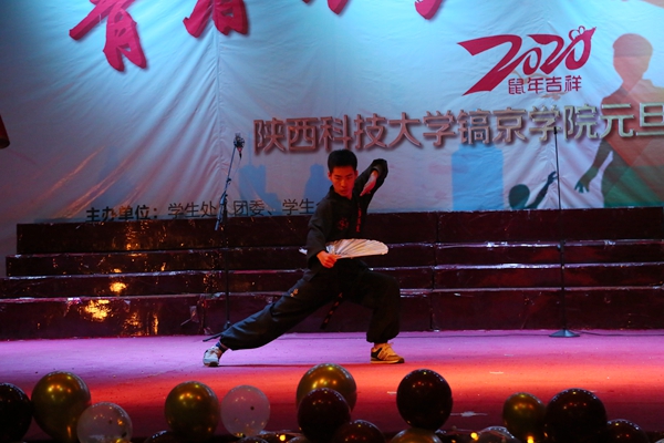 棍舞飞扬.JPG 棍舞飞扬.JPG